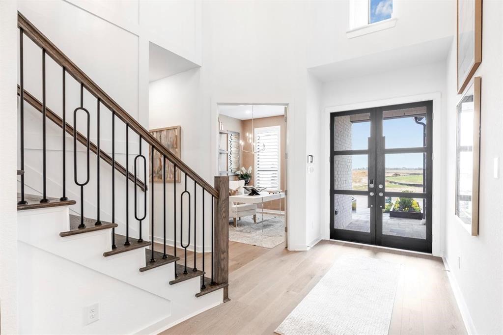 Mustang Lakes - Residential