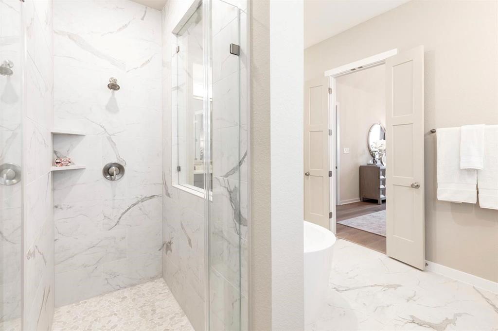 Mustang Lakes - Residential