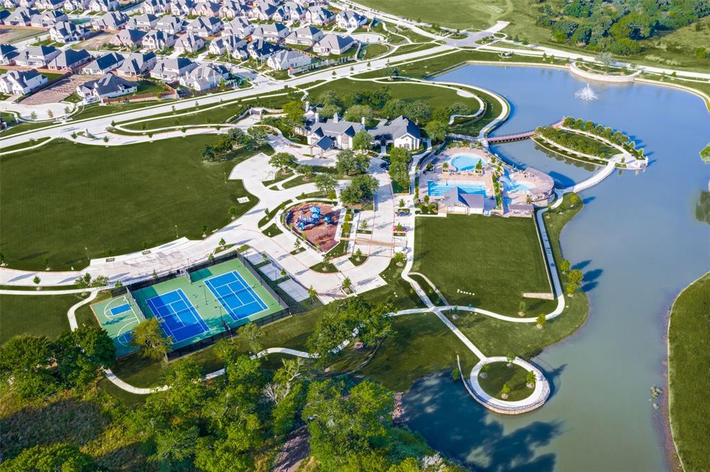 Mustang Lakes - Residential