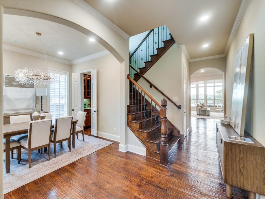 2911 Merlin Drive