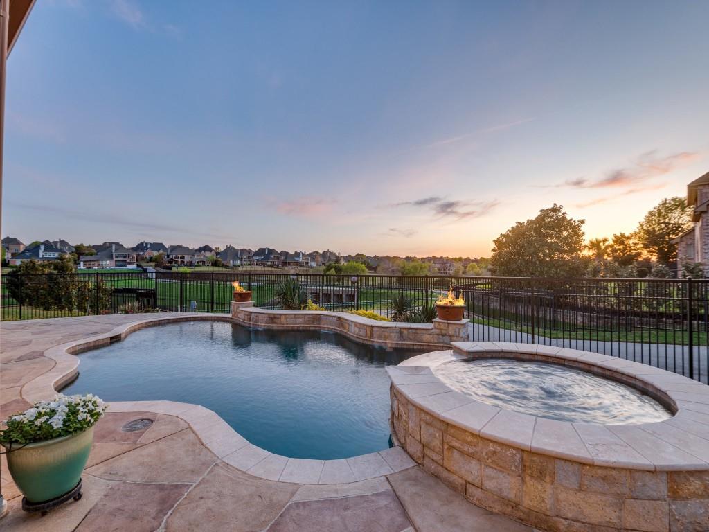 2911 Merlin Drive