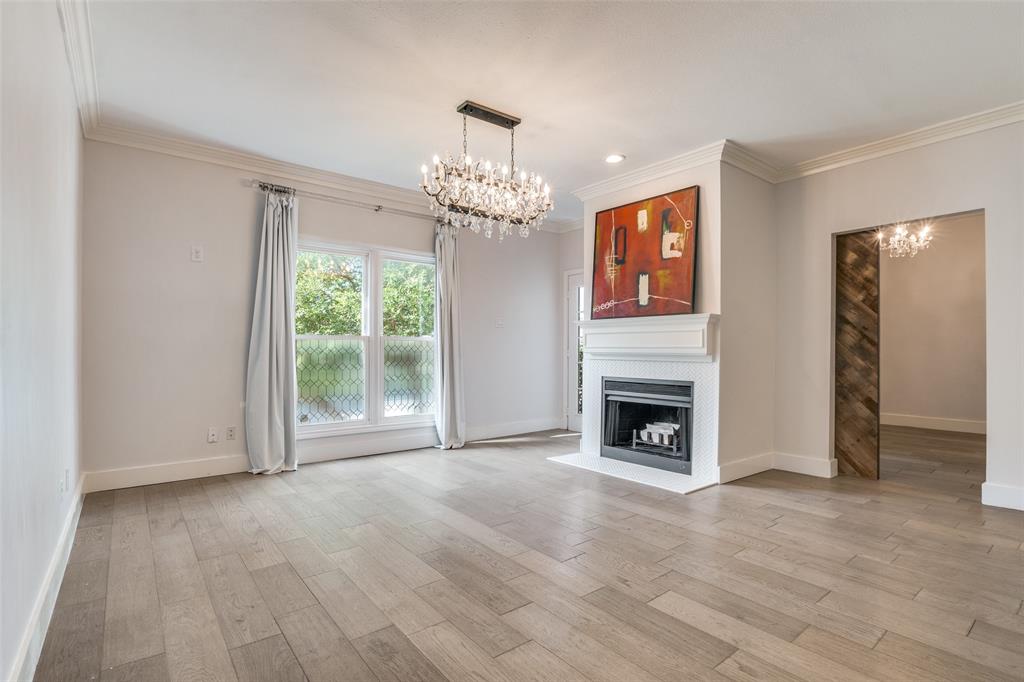 4034 Rawlins Street 104