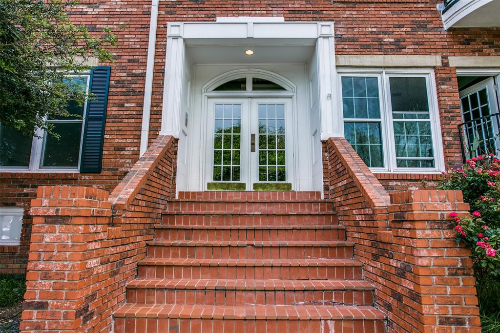 Rawlins Park Condo - Residential