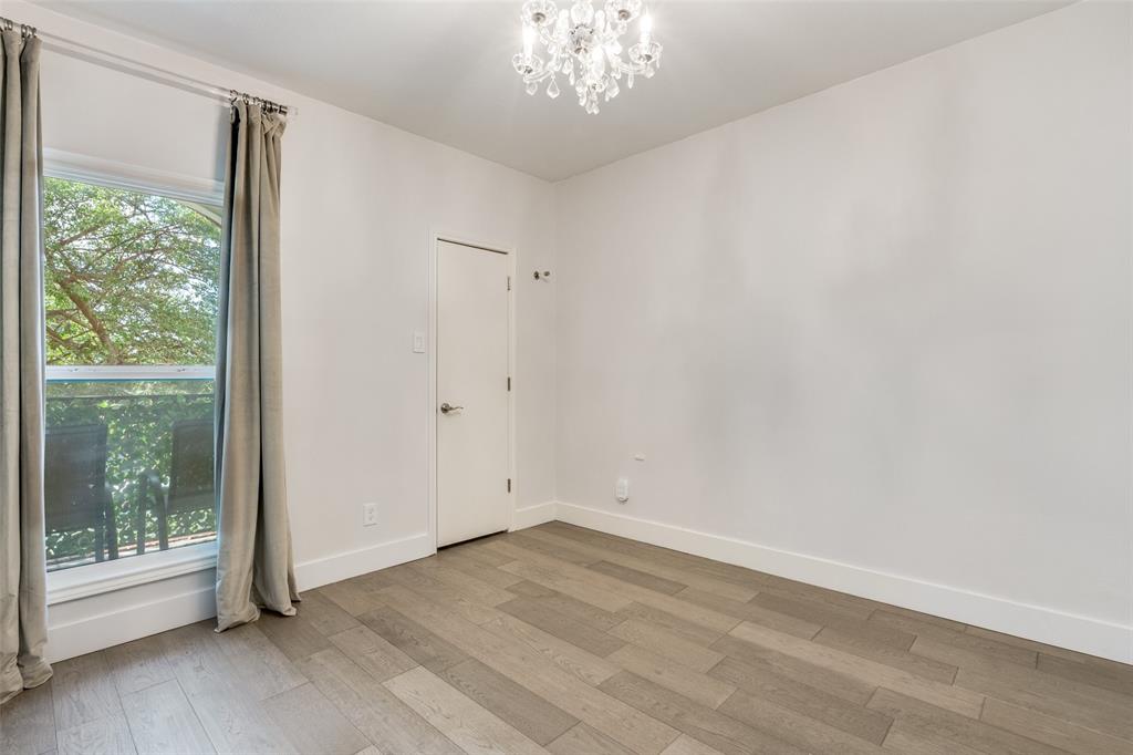 Rawlins Park Condo - Residential