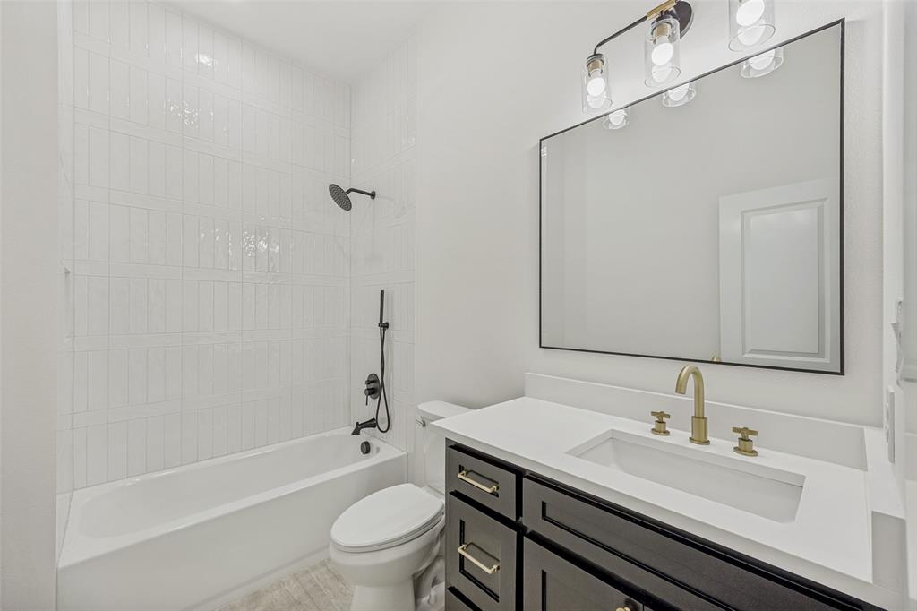 Joe A 02 Irvin - Residential