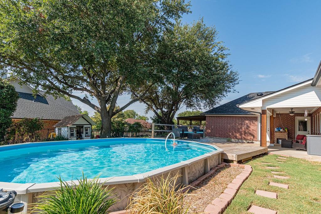 102 Fairway Lane