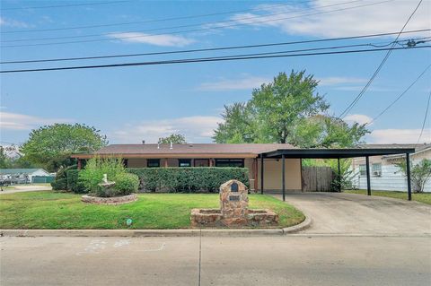 A home in Mineral Wells