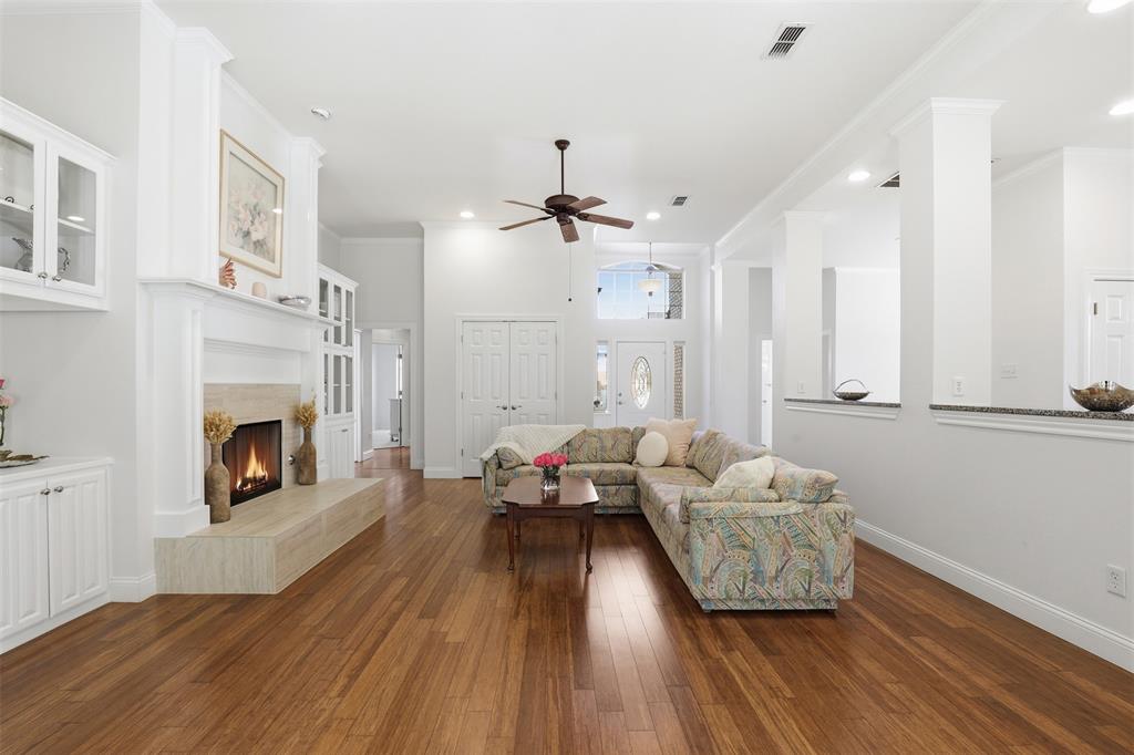 6901 Vista Ridge Drive W