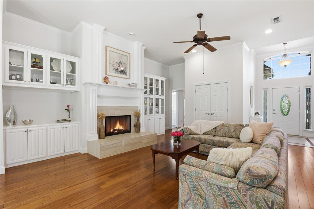 6901 Vista Ridge Drive W