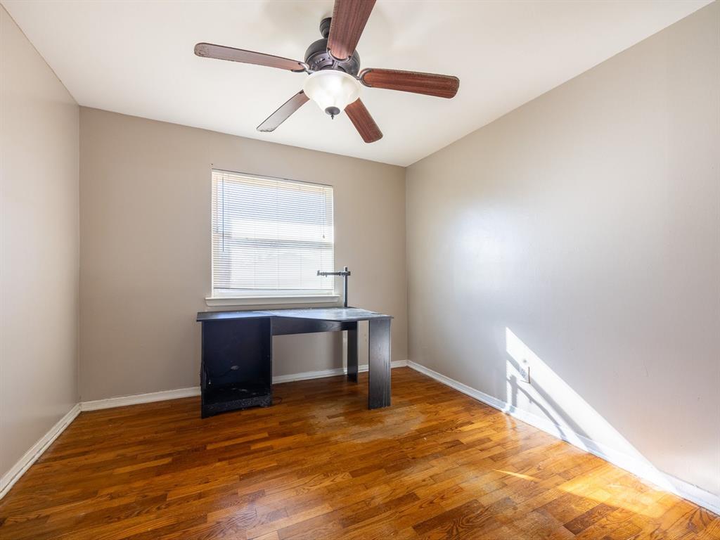 Valwood Park 14 - Residential