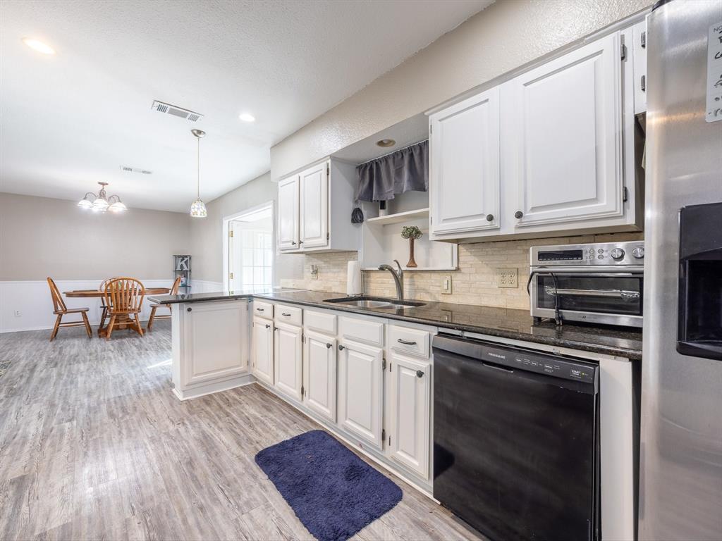 Valwood Park 14 - Residential