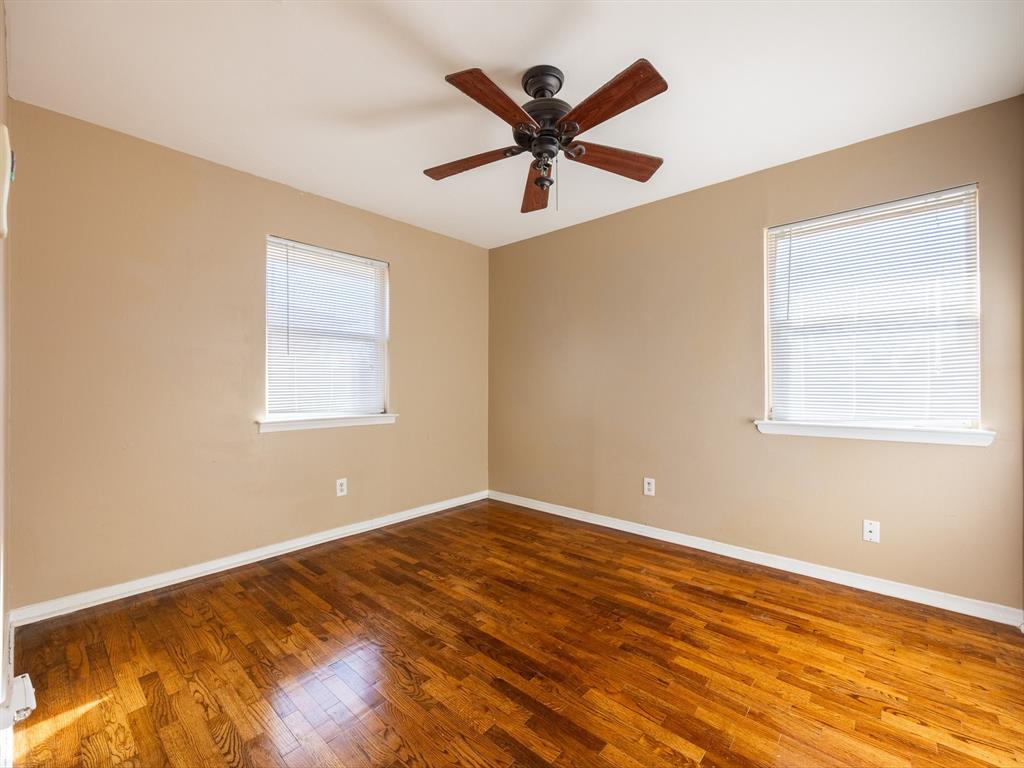 Valwood Park 14 - Residential