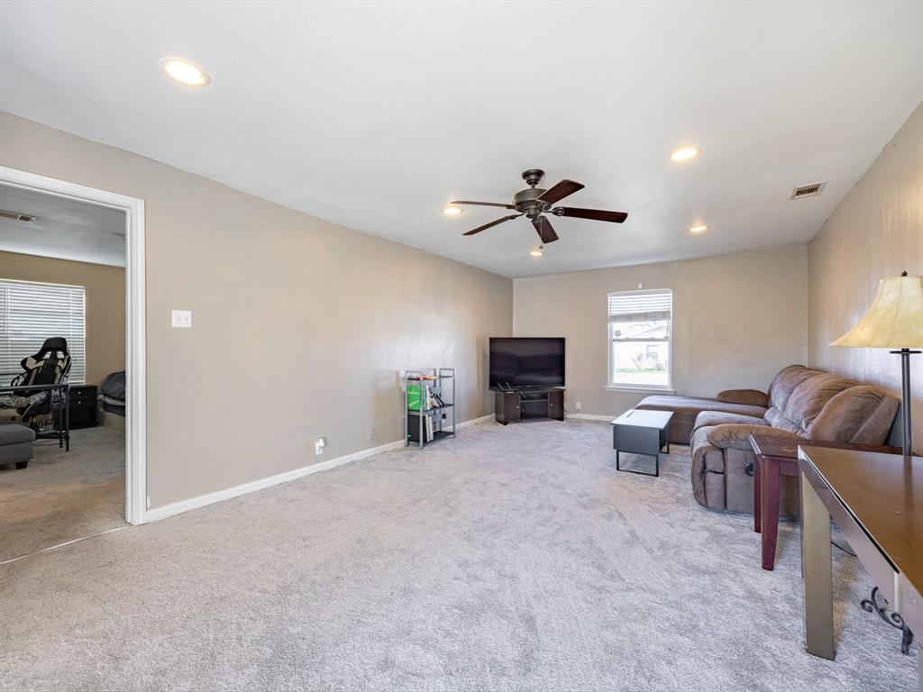 Valwood Park 14 - Residential