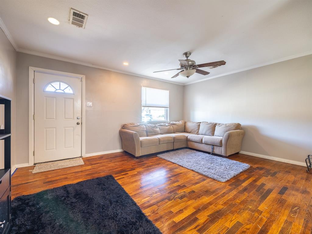 Valwood Park 14 - Residential