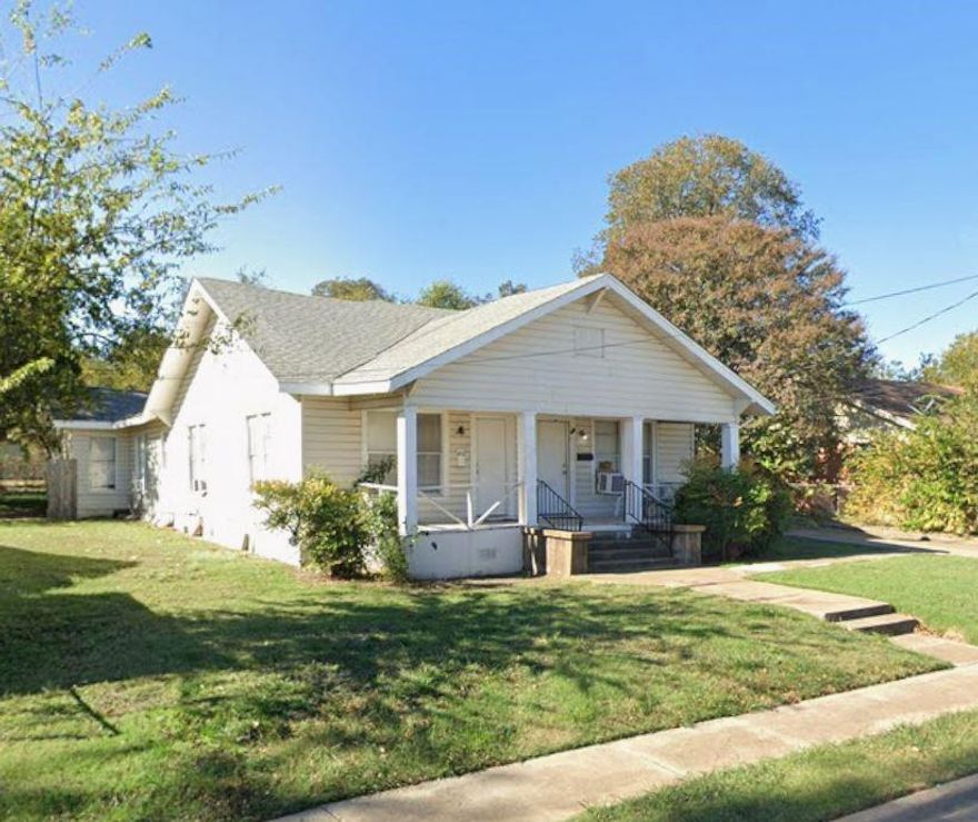 Investor opportunity in Waco! This income-producing duplex at 1200–1202 N 9th Street offers immediate cash flow with both units currently leased—one at $1,000 per month and the other at $1,200 per month. Each unit provides comfortable living space with functional layouts, making it an attractive option for long-term tenants.

Whether you're looking to expand your rental portfolio or step into your first investment property, this duplex delivers steady income with upside potential. Conveniently located with easy access to local amenities, schools, and major thoroughfares, the property appeals to a wide range of renters.

Don’t miss this chance to secure a performing asset in a growing market—schedule your showing today!