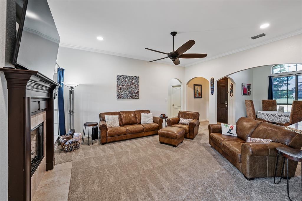682 Princess Place