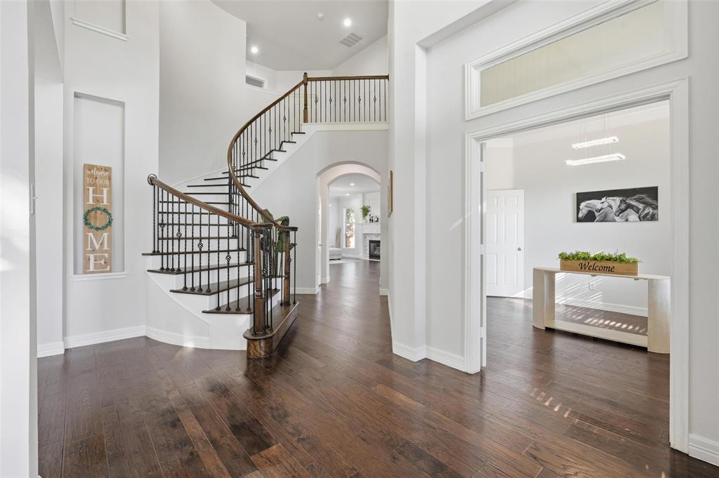 2100 Copperfield Court