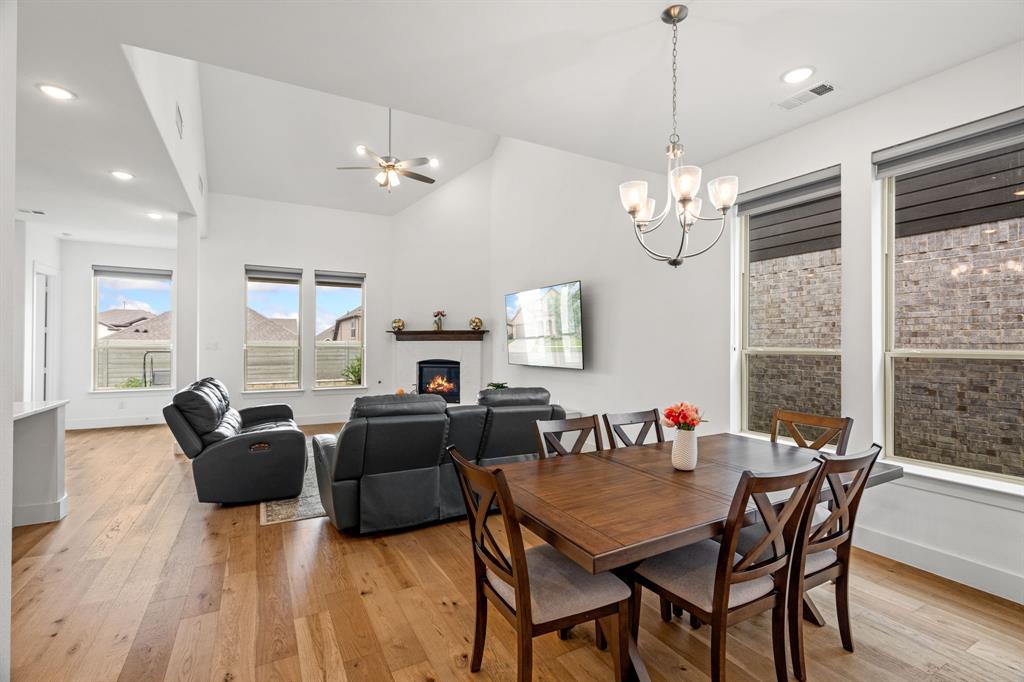 1601 Chickadee Drive