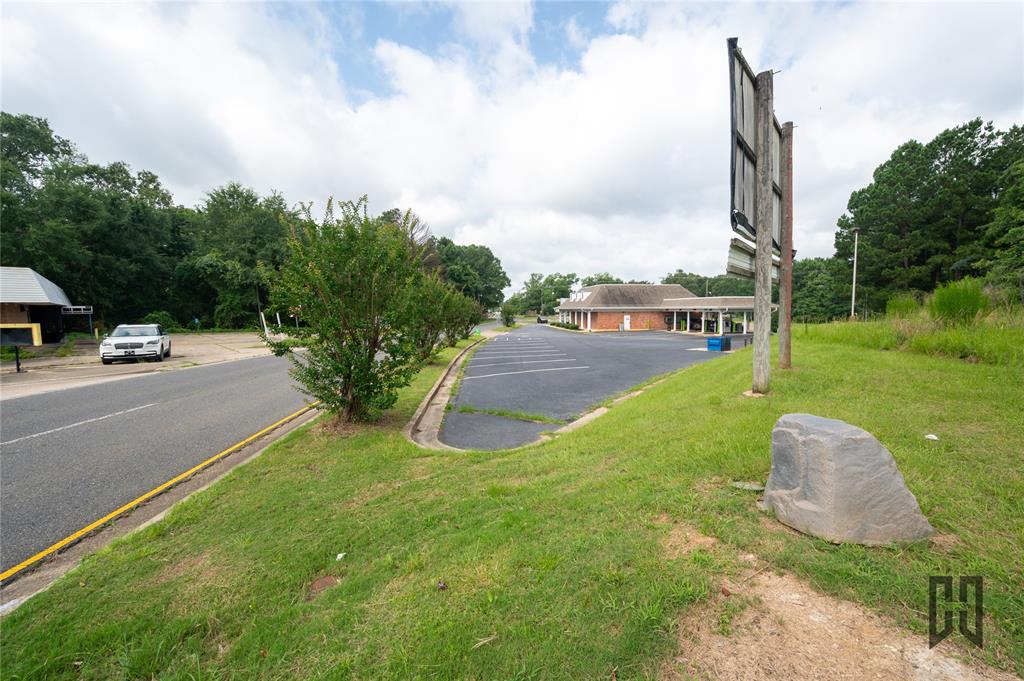 Brown J M Sub Of Large Lo - Commercial Sale