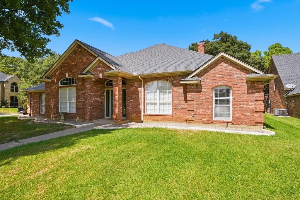 1005 Saint Andrews Drive