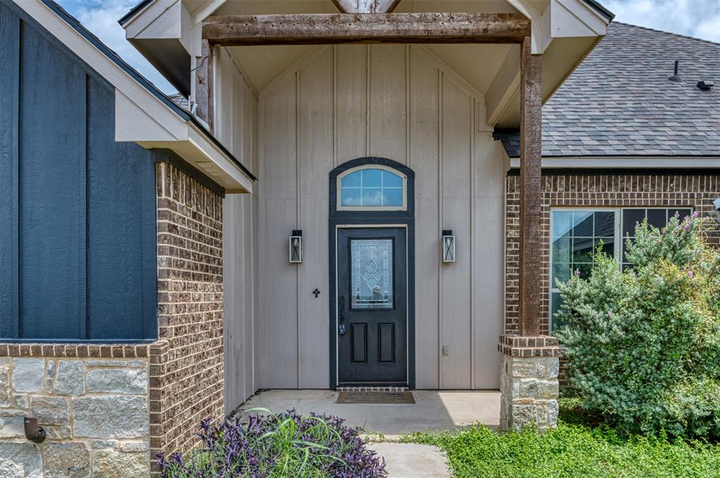 1008 Sky Court