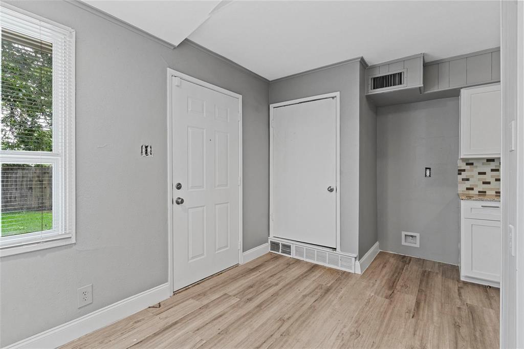 Highland Mdws Add Instl 02 - Residential