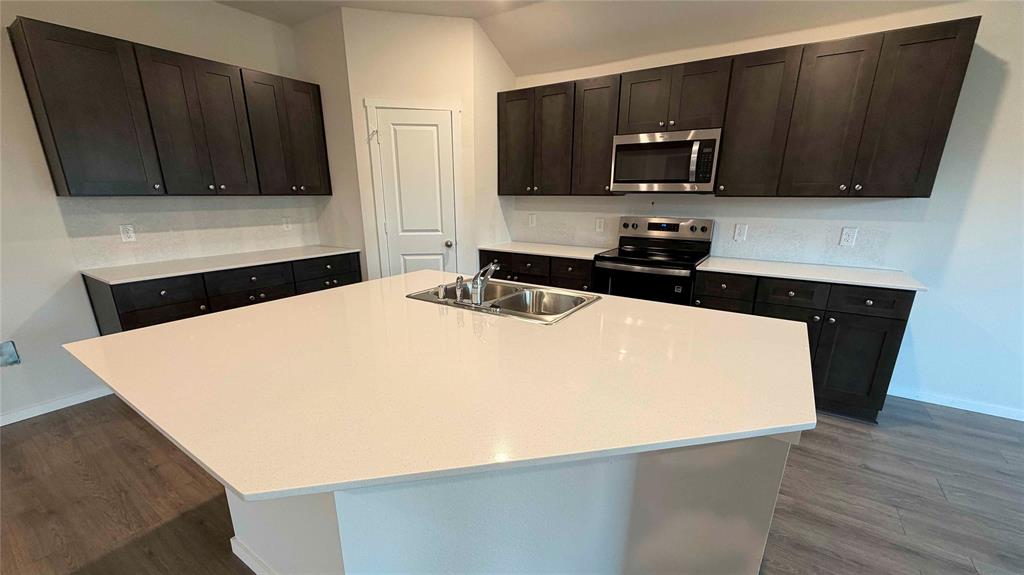 Waverly Estates - Residential