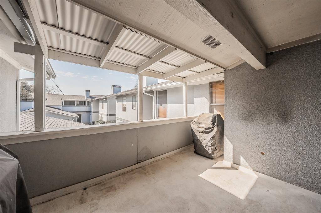 Cedar Ridge At Hurst Twnhms - Residential