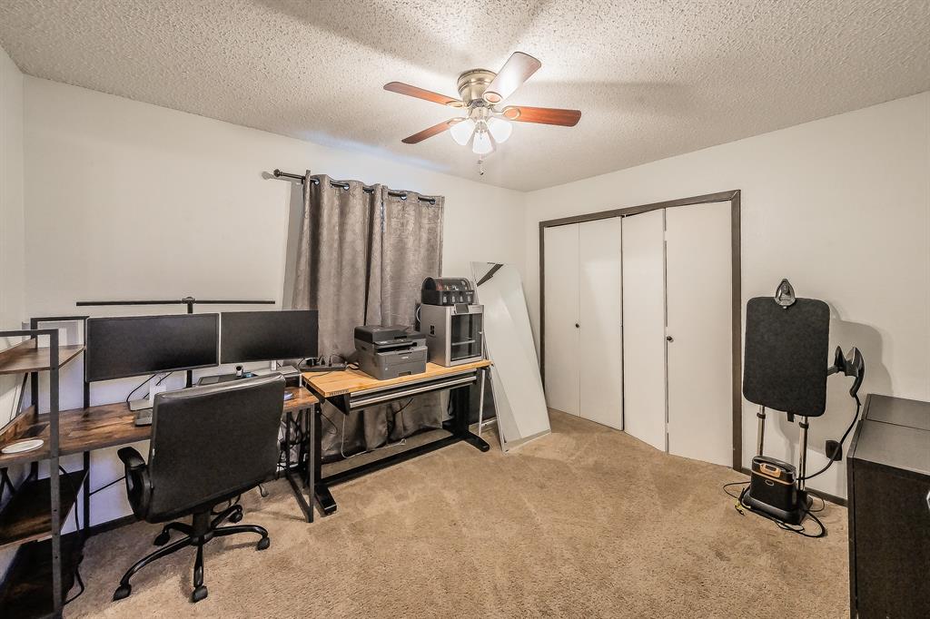 Cedar Ridge At Hurst Twnhms - Residential