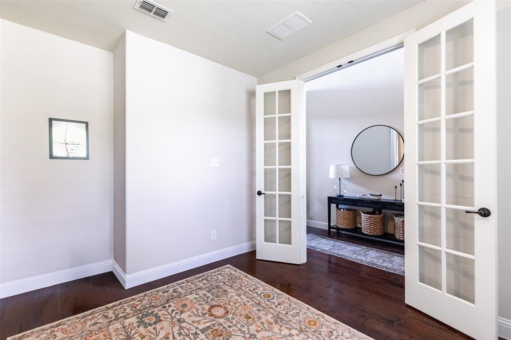 717 Rio Concho Trail