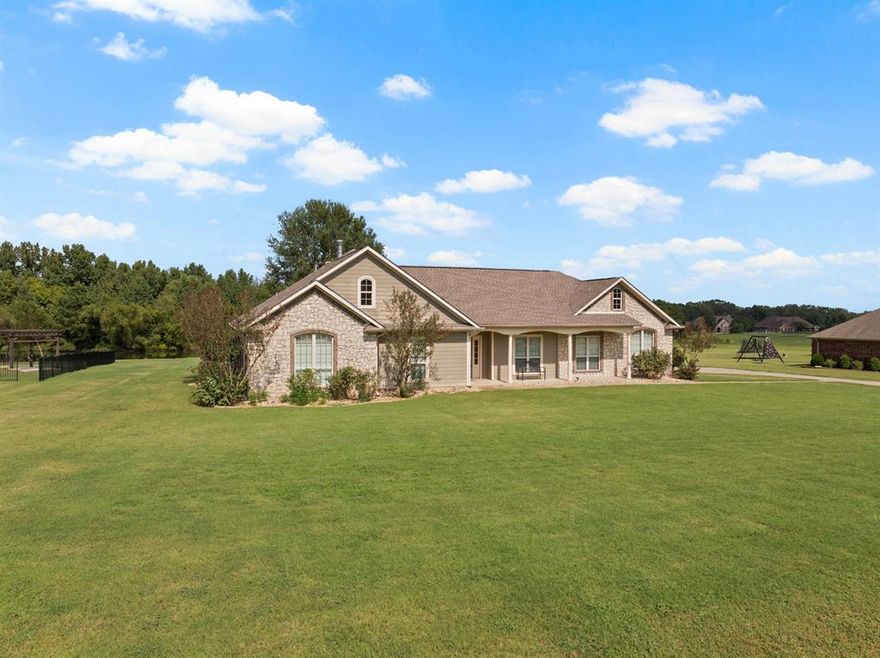 Beautiful 3-bedroom, 2-bath home in the exclusive Pittsburg neighborhood of Legacy Park. Characteristics of the home are a chef pleasing kitchen with island, breakfast bar, custom cabinets and stainless-steel appliances. Imagine going out your backdoor onto your covered patio to see a gorgeous pond with a backdrop of trees as your view. The pond is so large that you can fish in it. Home also features an attached 2-car garage, crown molding throughout and an oversized living room. Call today for a showing!