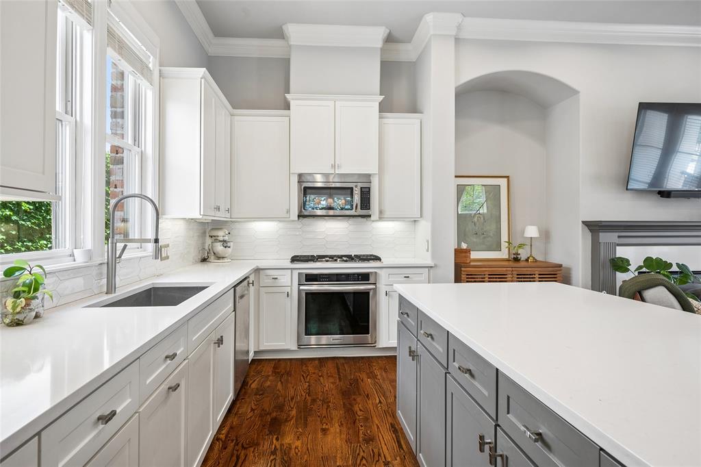 Bowser Intown Add - Residential