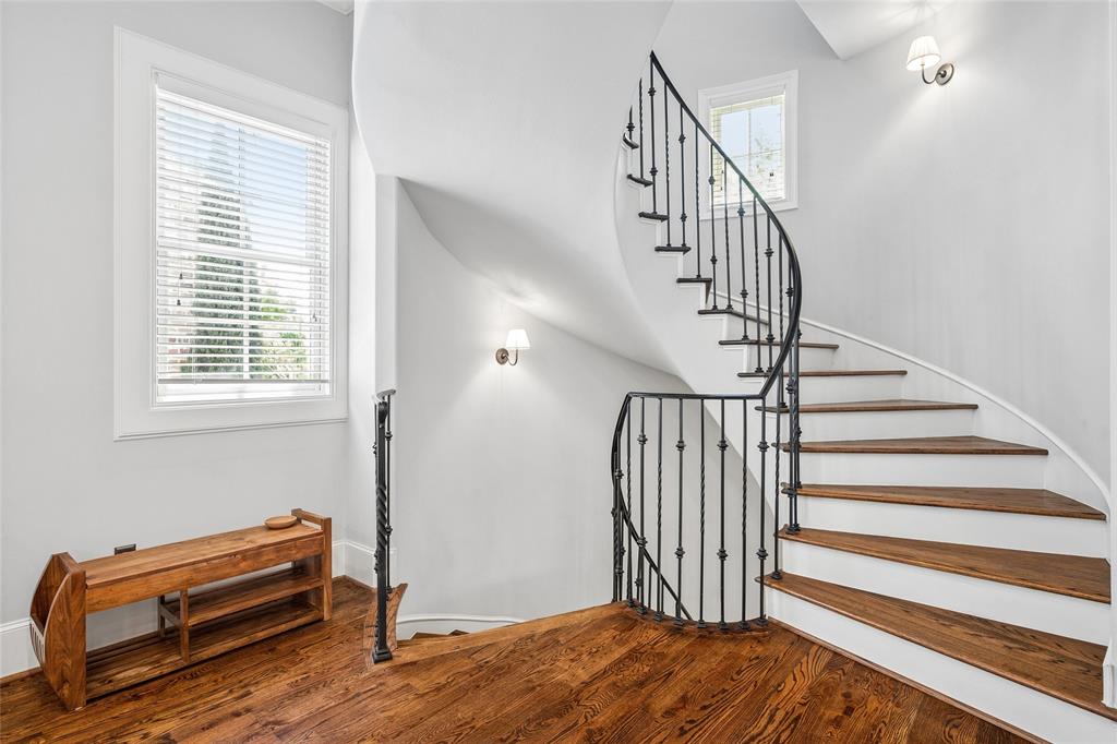 Bowser Intown Add - Residential