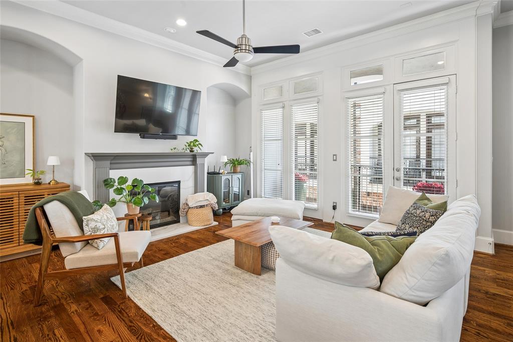 Bowser Intown Add - Residential