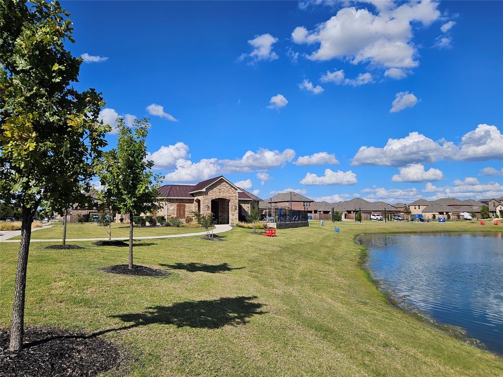 Homeplace At The Columns, The - Residential
