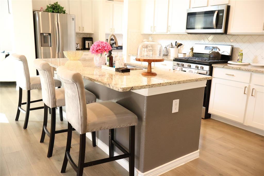 Homeplace At The Columns, The - Residential