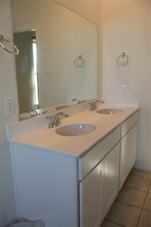 Homeplace At The Columns, The - Residential