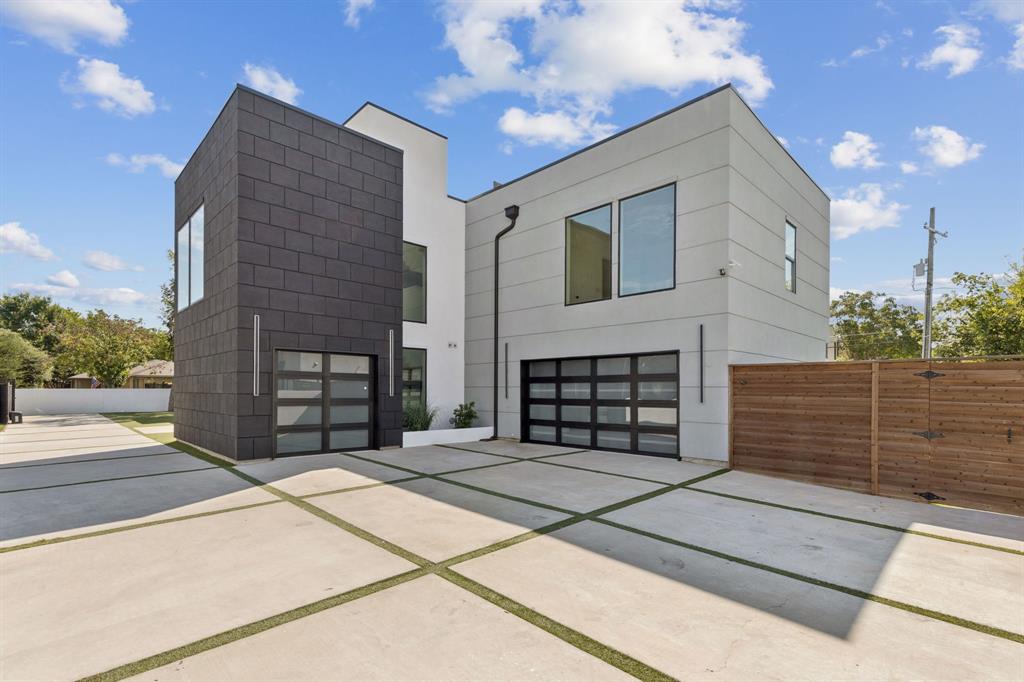 6118 Walnut Hill Lane