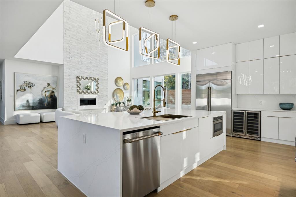 Biglot - Residential