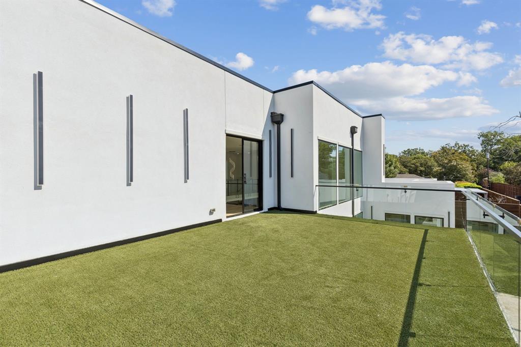 Biglot - Residential