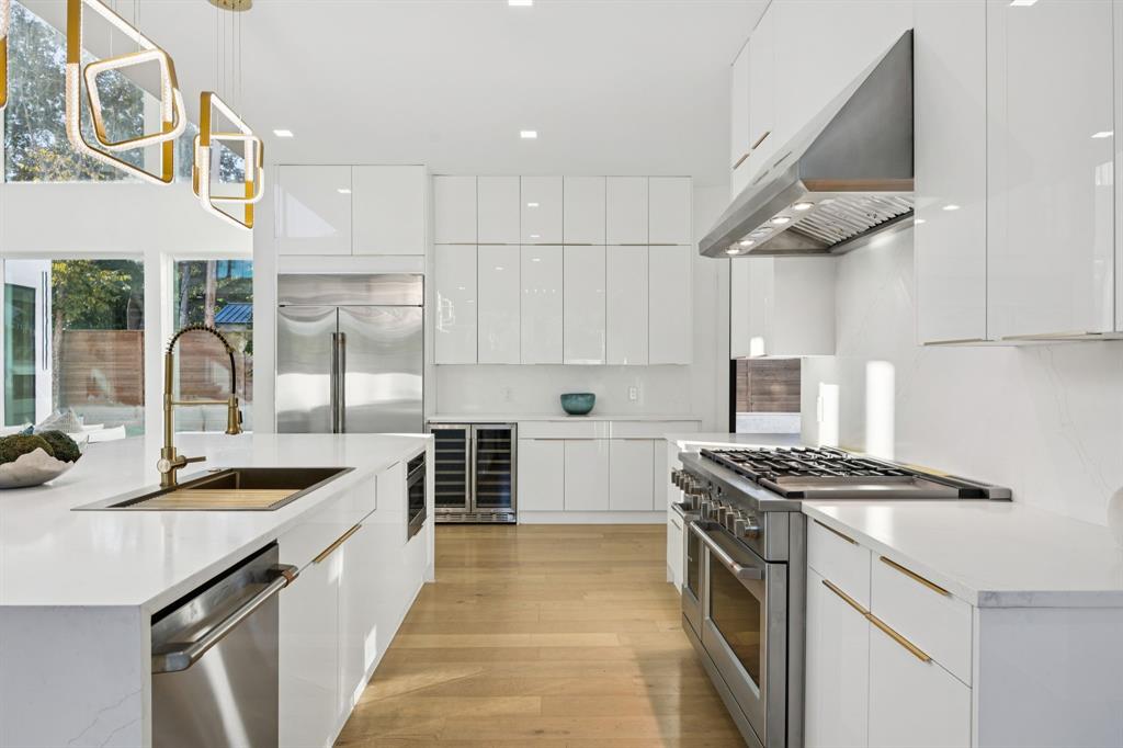 Biglot - Residential