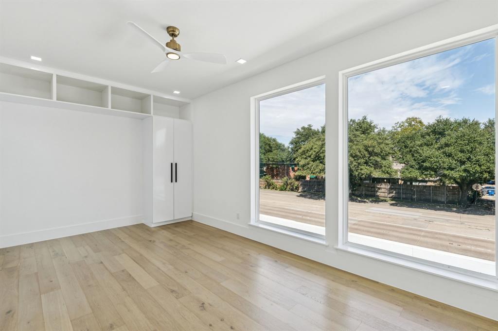 Biglot - Residential