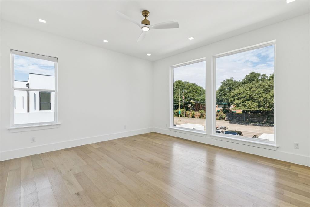 Biglot - Residential