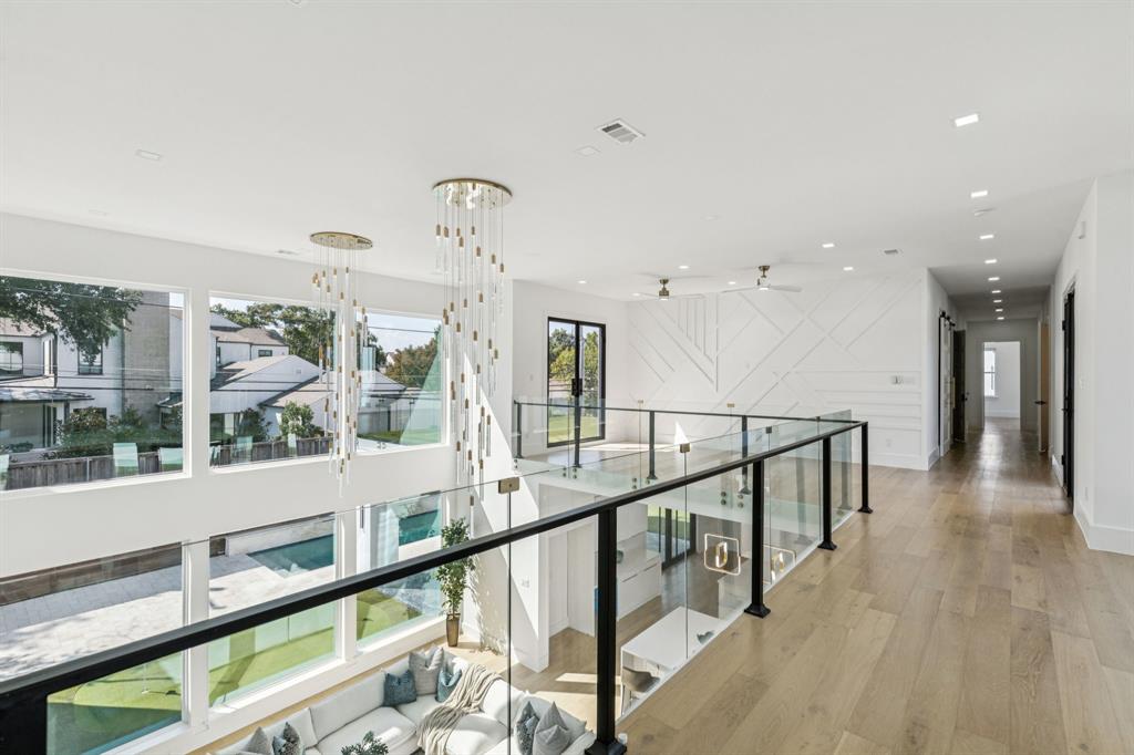 Biglot - Residential