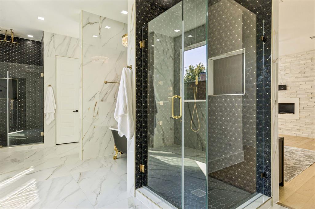 Biglot - Residential