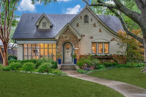 Tiny photo for 5422 Merrimac Avenue, Dallas, TX 75206 (MLS # 21071836)