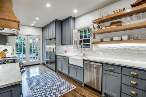 Photo of 5422 Merrimac Avenue, Dallas, TX 75206 (MLS # 21071836) Photo of 5422 Merrimac Avenue, Dallas, TX 75206 (MLS # 21071836)