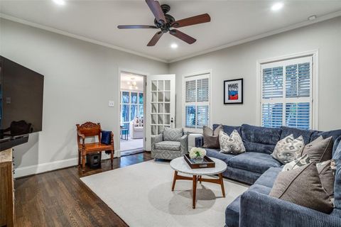 Tiny photo for 5422 Merrimac Avenue, Dallas, TX 75206 (MLS # 21071836)