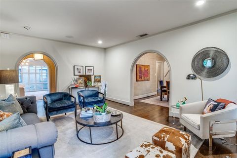 Tiny photo for 5422 Merrimac Avenue, Dallas, TX 75206 (MLS # 21071836)