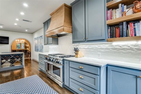 Tiny photo for 5422 Merrimac Avenue, Dallas, TX 75206 (MLS # 21071836)